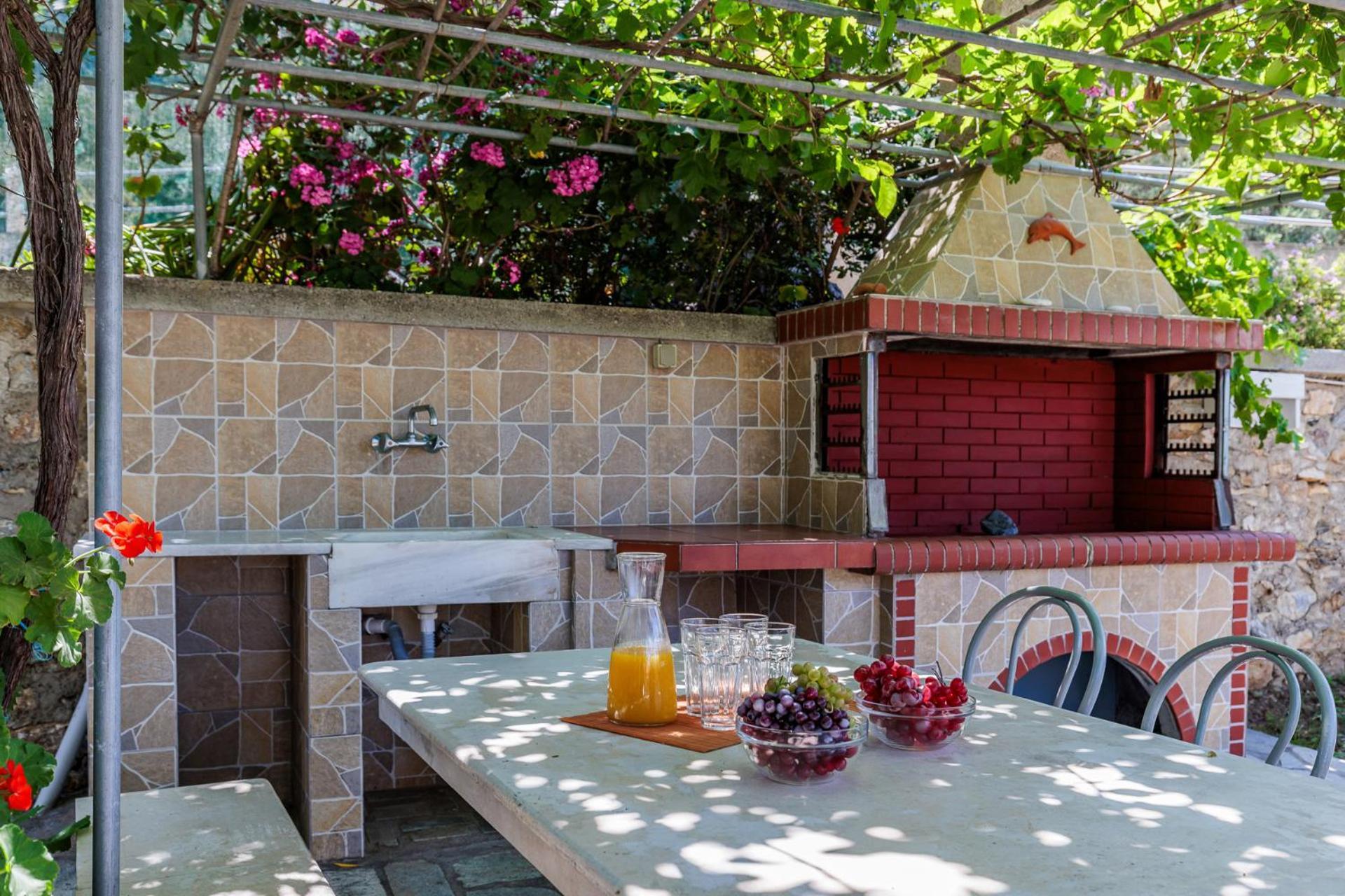 Anesis Apartment 2 Fireplace Skopelos Town Ngoại thất bức ảnh